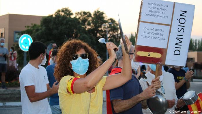 Coronavirus | Spanien Madrid Proteste gegen Corona-Maßnahmen (DW/Victor Cheretsky)