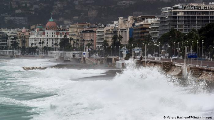 Nizza | Sturm Alex trifft die Küste (Valery Hache/AFP/Getty Images)