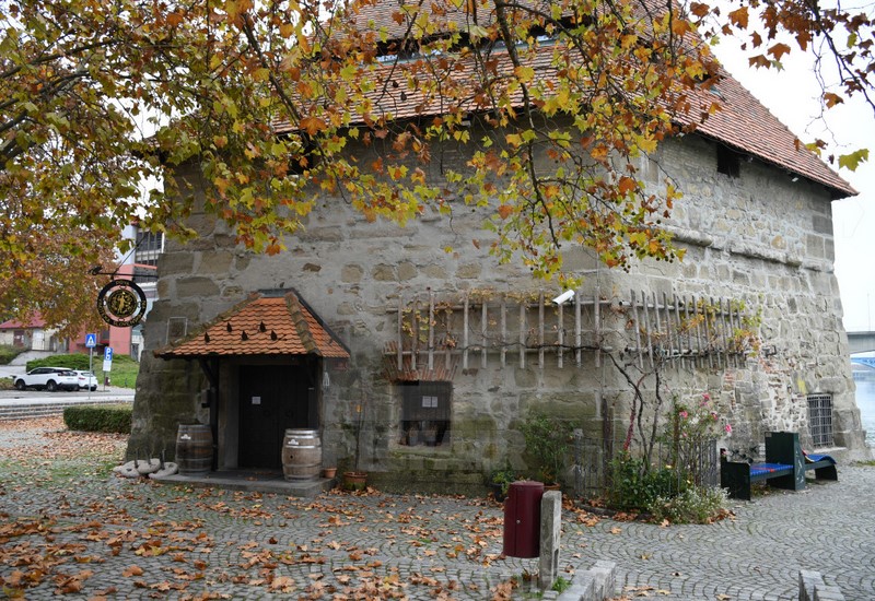 besuchen Sie den Wasserturm wenn auf der Suche nach einer guten slowenischen Immobilie zum Kauf sind.